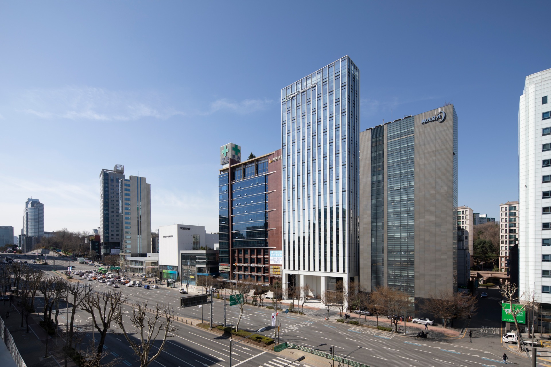 동국제약-청담동사옥-03.jpg