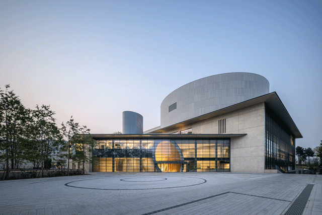 00_LG아트센터-서울_배지훈-작가_640.png